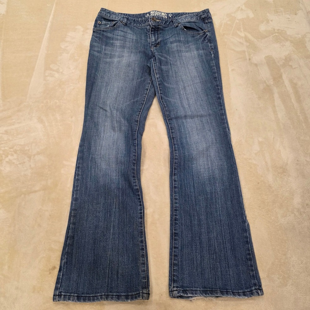Mossimo Supply Co Womens Bootcut Jeans Size 15 Medium Wash Stretch Blue Denim